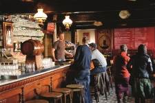 Interieur van het café In De Molen